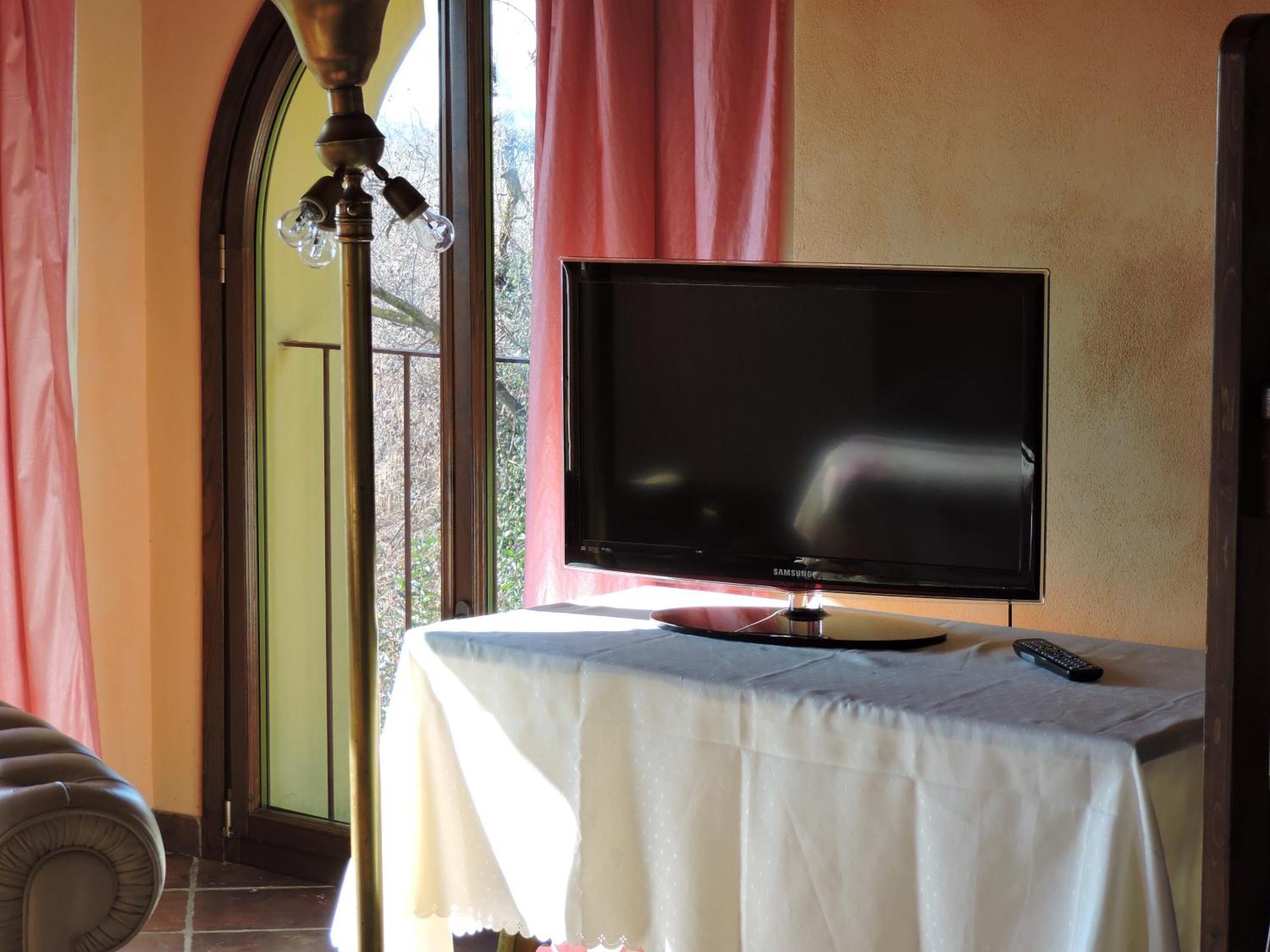 רונצ'יליונה Casale Fedele Family Relax B&B Vicino Al Borgo מראה חיצוני תמונה