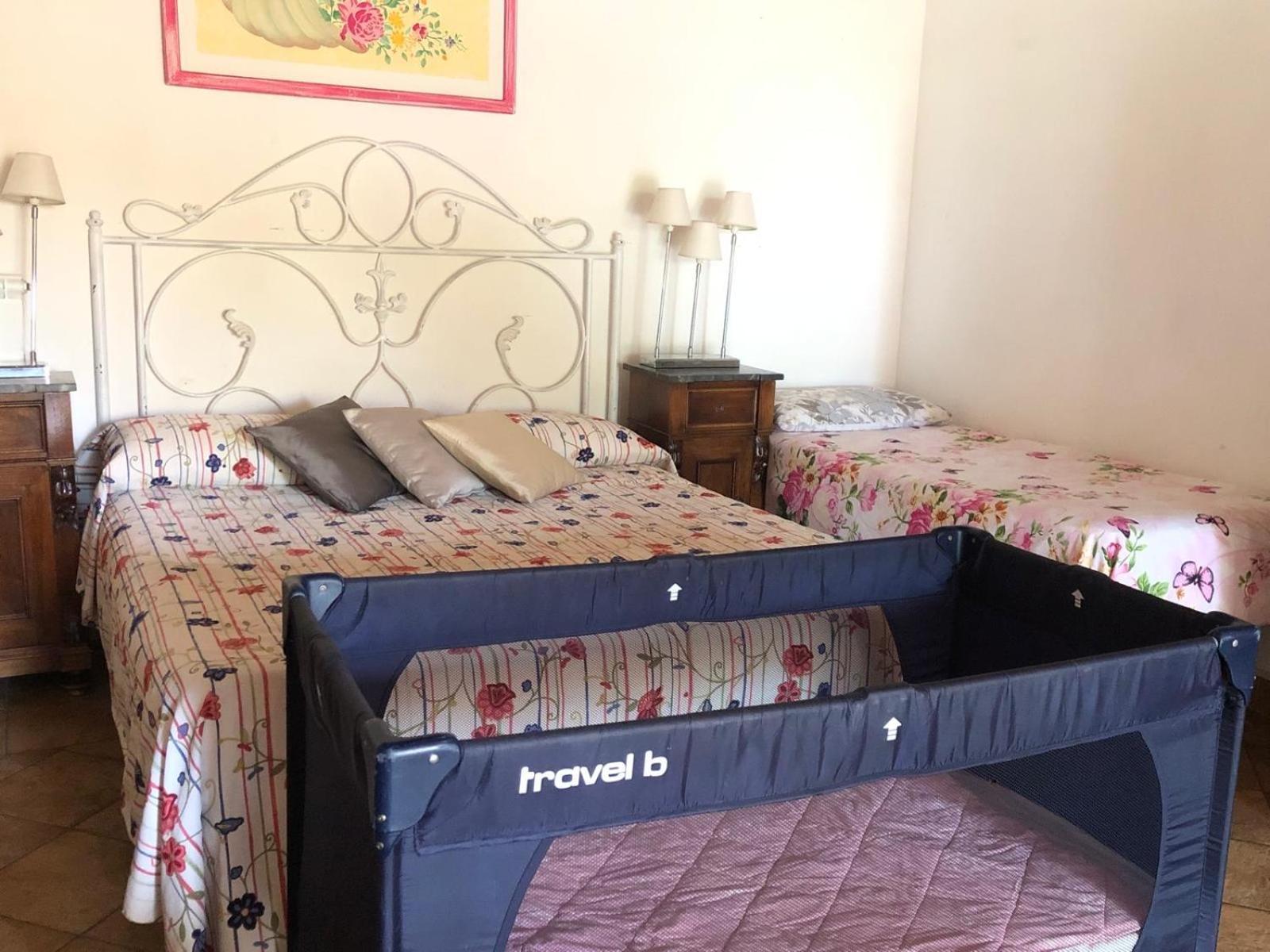 רונצ'יליונה Casale Fedele Family Relax B&B Vicino Al Borgo מראה חיצוני תמונה