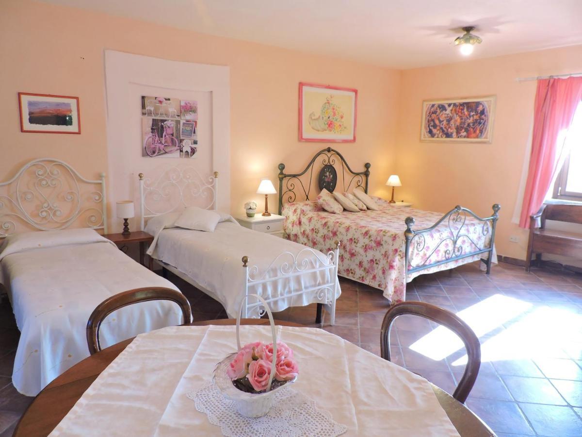 רונצ'יליונה Casale Fedele Family Relax B&B Vicino Al Borgo מראה חיצוני תמונה