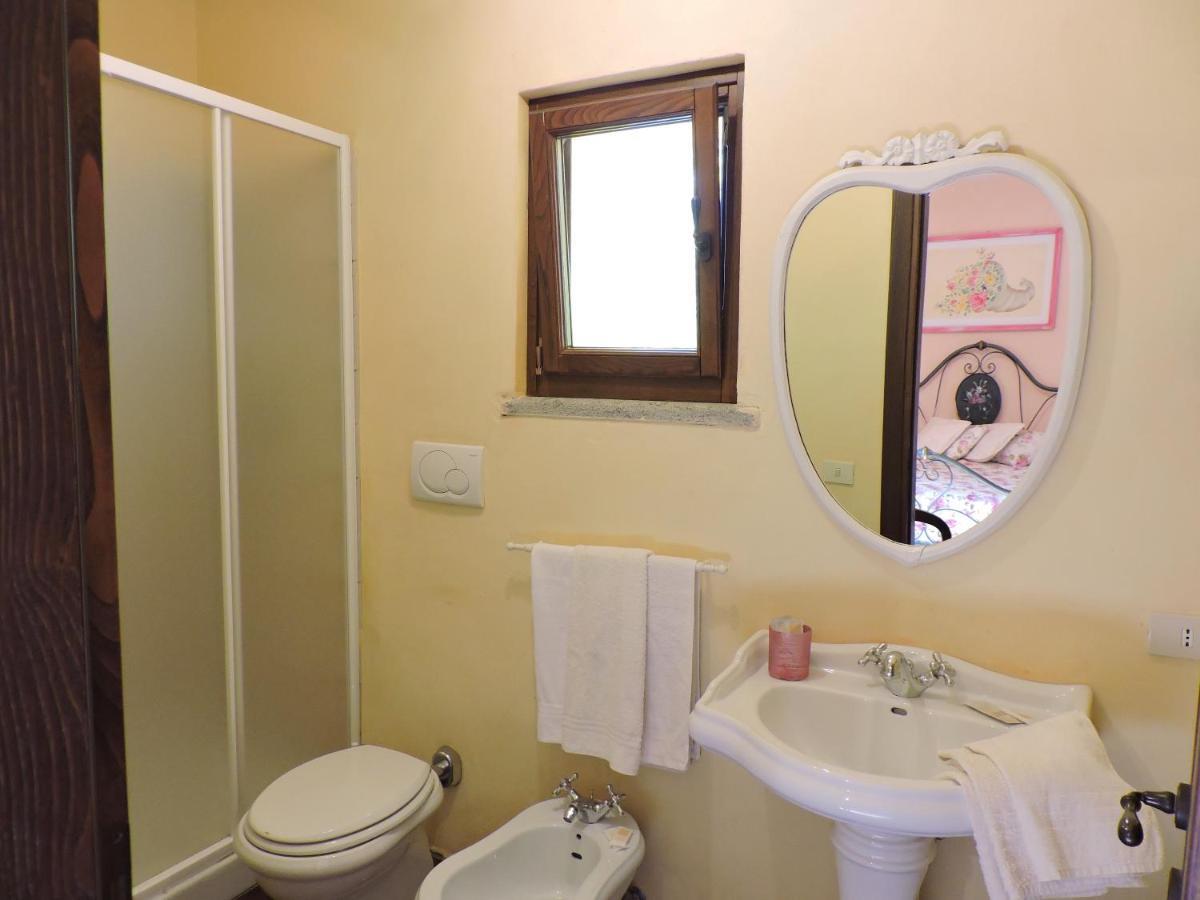 רונצ'יליונה Casale Fedele Family Relax B&B Vicino Al Borgo מראה חיצוני תמונה